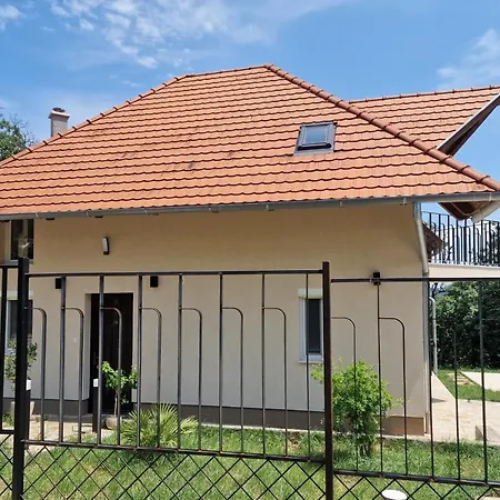 Forest House Balaton Lejlighed *